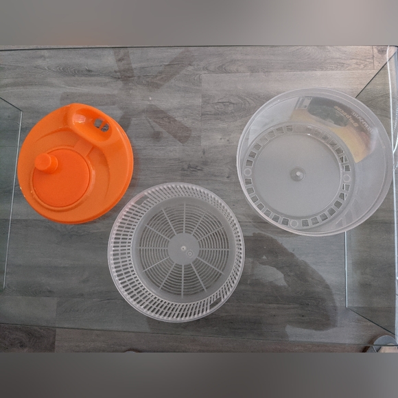 Farberware Kitchen Nwt Farberware 3 Piece Salad Spinner Poshmark